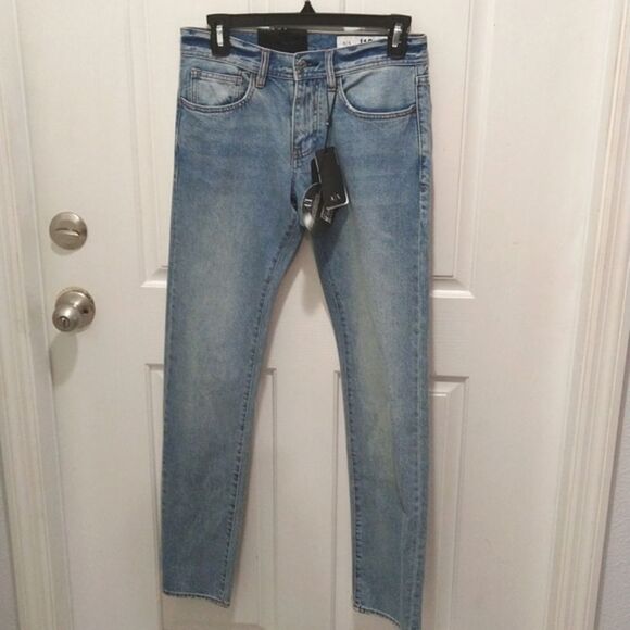 Armani Exchange J13 Icon Period Slim-FIit Jeans - Picture 3 of 9